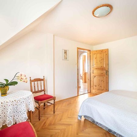 Apartment In Keszthely/Balaton 19020 ภายนอก รูปภาพ