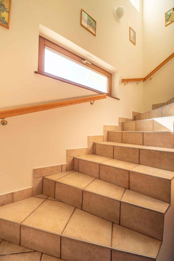 Apartment In Keszthely/Balaton 19020 ภายนอก รูปภาพ